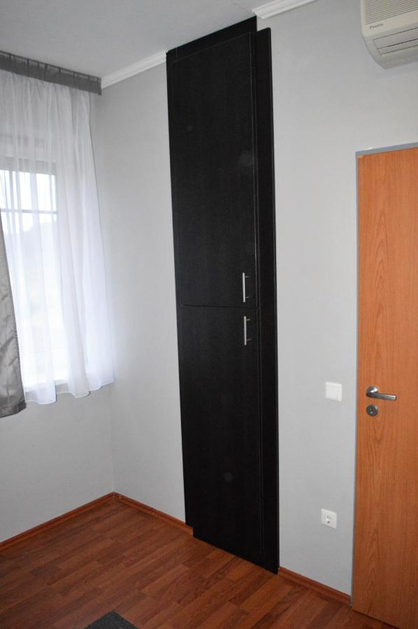 Apartamento Chill Hill Egerszalók Exterior foto