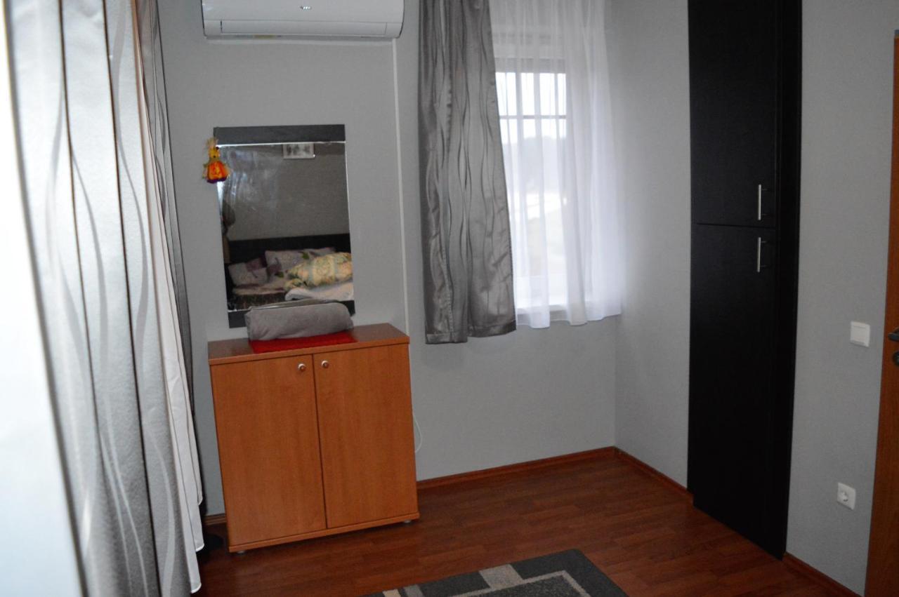 Apartamento Chill Hill Egerszalók Exterior foto
