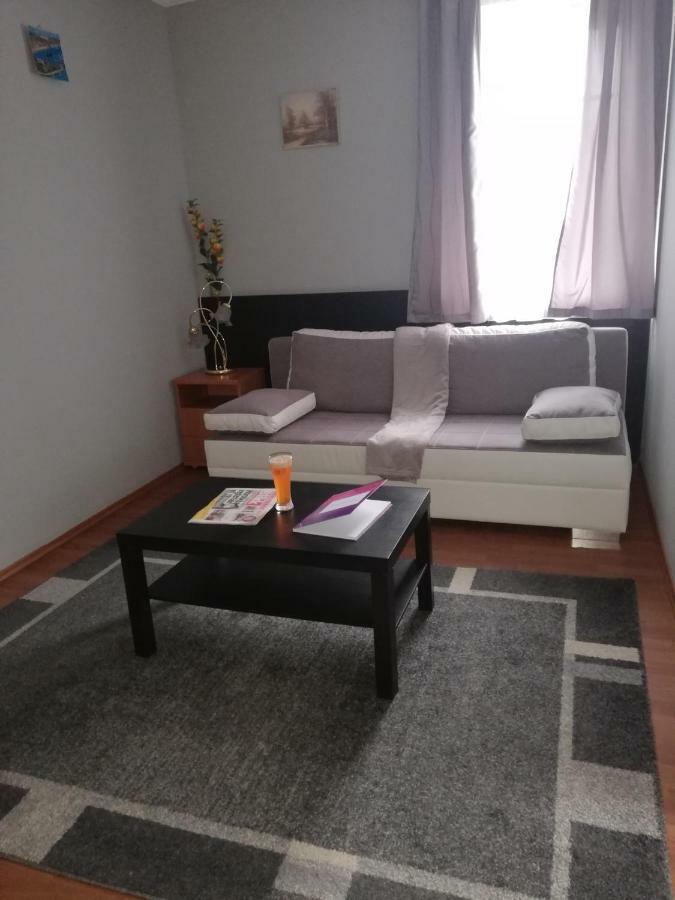 Apartamento Chill Hill Egerszalók Exterior foto