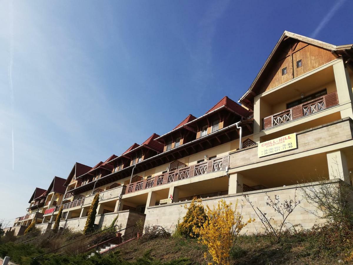 Apartamento Chill Hill Egerszalók Exterior foto